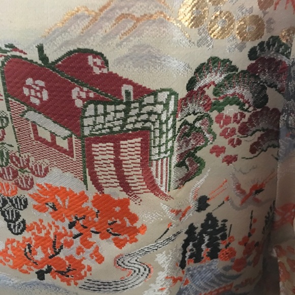 Vintage, embroidered women’s jacket. - Picture 4 of 5